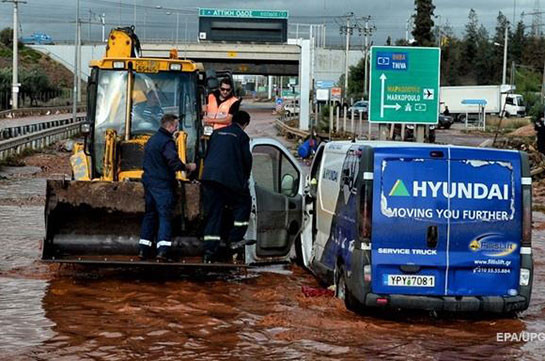 Наводнение в Греции: число погибших возросло до 20