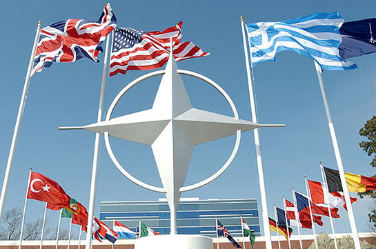 НАТО призывает Армению и Азербайджан избегать эскалации в зоне карабахского конфликта