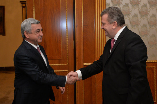Посол Румынии завершил дипмиссию в Армении