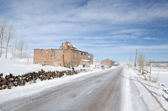 Минтранс Армении: На трассе Артик – Алагяз местами сохраняется гололед