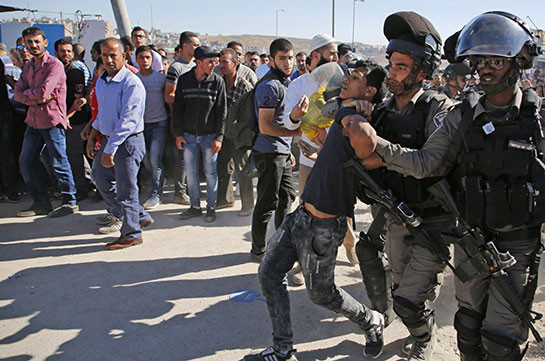 Более 260 палестинцев были ранены в ходе столкновений с израильскими силовиками