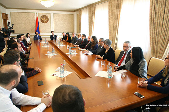 Президент Карабаха встретился с Гагиком Царукяном и прибывшими с ним в Арцах представителями Альянса европейских консерваторов и реформистов