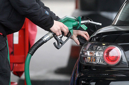 В ближайшие три месяца на рынке бензина не ожидается спада цен – экономист