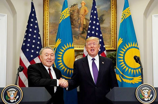 Назарбаев пригласил Трампа в Казахстан