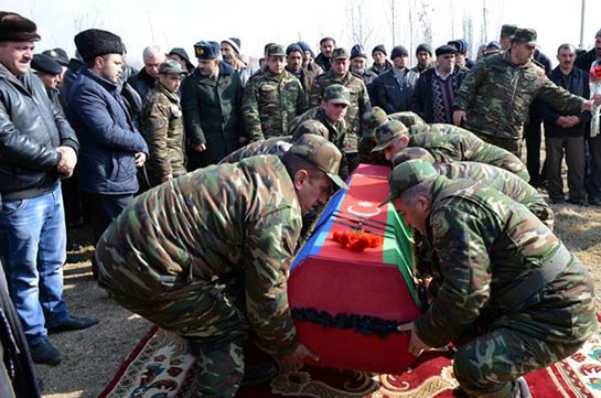 Азербайджан сообщает о гибели военнослужащего