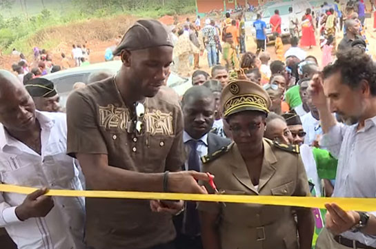 Дрогба оплатил постройку школы в Кот-д'Ивуаре (Видео)