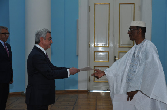 Президент Мали приглашен на саммит Франкофонии в Ереване