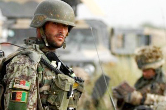Более 20 афганских военных погибли при атаке талибов на юге страны