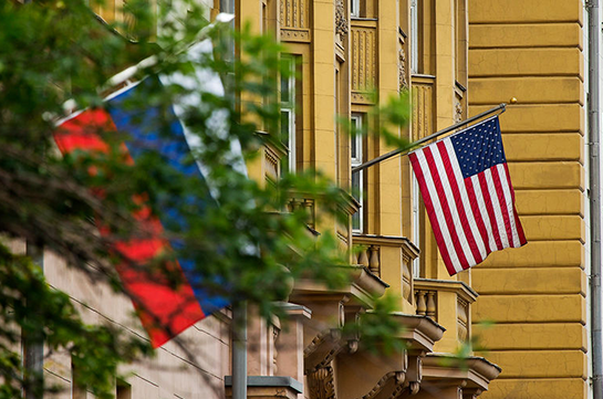 Американец попытался ночью вломиться в российское посольство в Вашингтоне