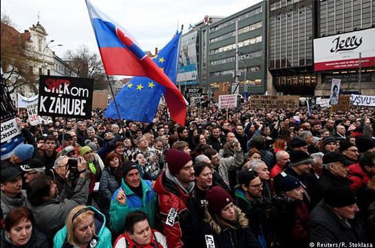 Սլովակիայում կոռուպցիայի դեմ զանգվածային ցույցեր են տեղի ունեցել