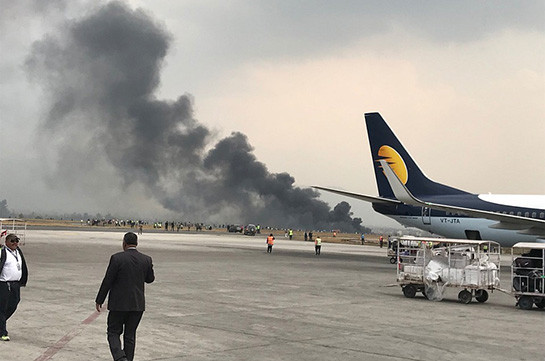 В Катманду самолет потерпел крушение