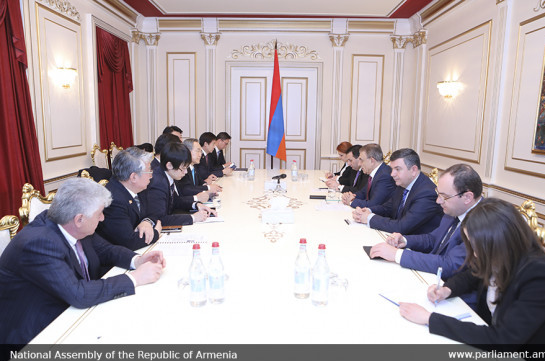 Ара Баблоян принял членов группы дружбы Корея – Армения