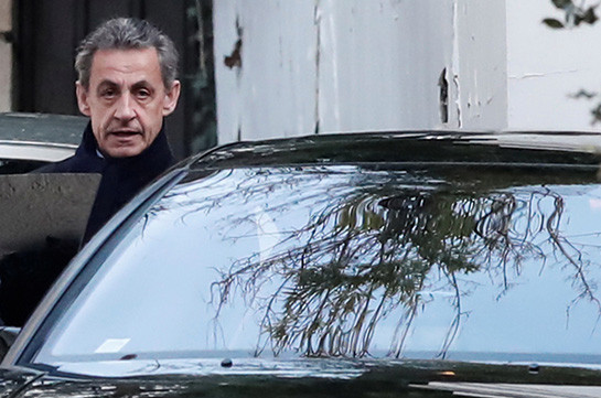 Саркози предъявили обвинения