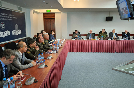 Группа экспертов Программы совершенствования образования в сфере обороны НАТО посетила Армению