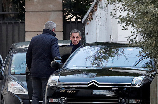 Саркози запретили посещать Ливию