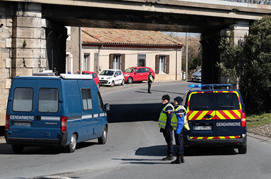 При захвате заложников на юге Франции погибли три человека