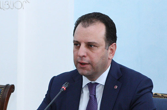 Министр обороны: Армения - пример широких возможностей полицентричного мира, и выстраивает свою политику на стыке интересов глобальных игроков (Видео)