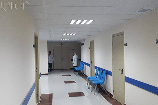 В больницах Еревана продолжают лечение трое пострадавших  - Минздрав Армении