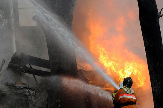 В Китае при пожаре в караоке-клубе погибли 18 человек