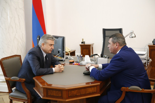 Карен Карапетян встретился с начальником полиции Армении