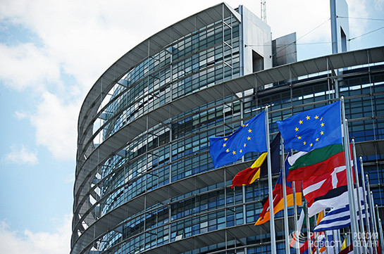 Европарламент одобрил выделение Украине миллиарда евро