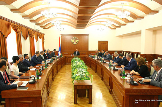 Президент Республики Арцах провел рабочее совещание