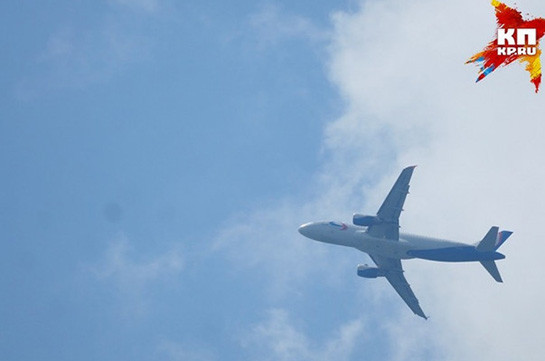 Более 500 украинцев не смогли покинуть Турцию из-за птицы в двигателе самолета