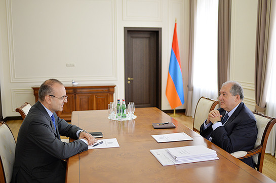 Армен Саркисян обсудил с послом Италии предстоящий визит президента Серджио Матареллы