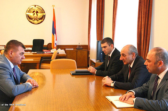 Бако Саакян принял министра транспорта, связи и информационных технологий Армении