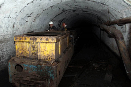В Грузии четыре человека погибли в результате происшествия в шахте