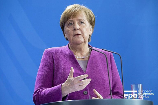 Меркель подчеркнула готовность сохранять отношения с США