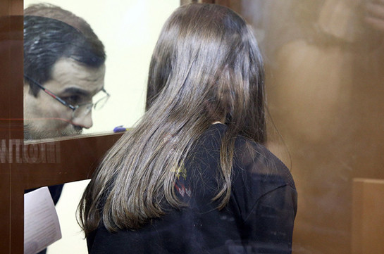 Суд оставил сестер Хачатурян под арестом