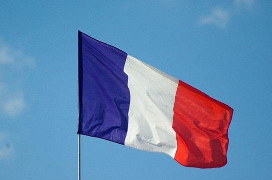 Власти Франции хотят сократить за два года более 14,5 тыс. госслужащих