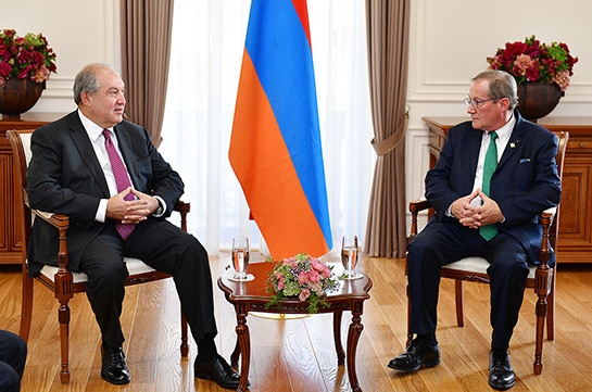 Armenian President receives delegation of France-Armenia Friendship Group