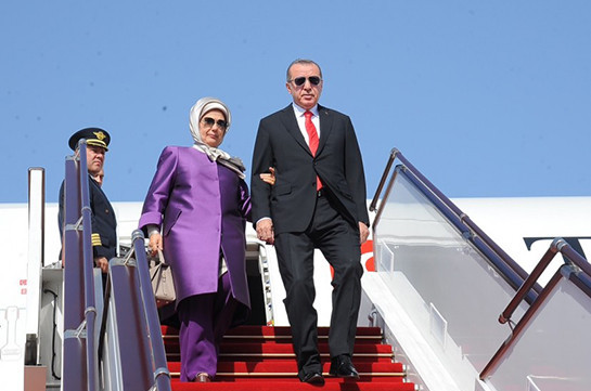 Эрдоган прибыл с визитом в Азербайджан