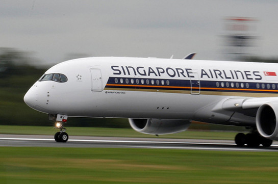 Սինգապուրի օդանավակայանում օդանավը մխրճվել է շարժասանդուղքի մեջ
