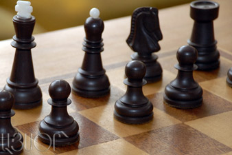 Карен Мовсисян успешно выступает на шахматном первенстве в Салоу