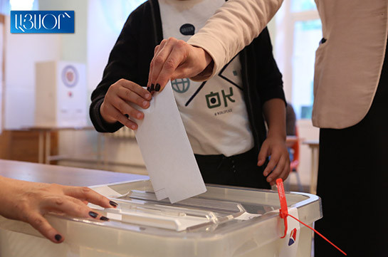 СК Армении: Зарегистрировано 5 случаев нарушения тайны голосования, 2 попытки повторного голосования