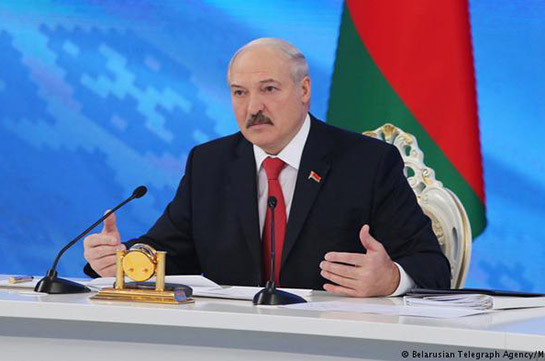 Минск стремится сотрудничать и с Западом, и с Востоком, заявил Лукашенко