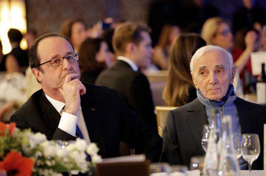 For us, Aznavour will always remain on the stage: François Hollande