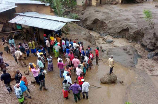 В Уганде число жертв схода оползней достигло 40 человек