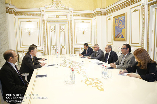 Премьер Армении и представитель Госдепа США обсудили карабахское урегулирование