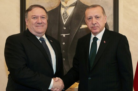 Эрдоган провел переговоры с Помпео в Анкаре