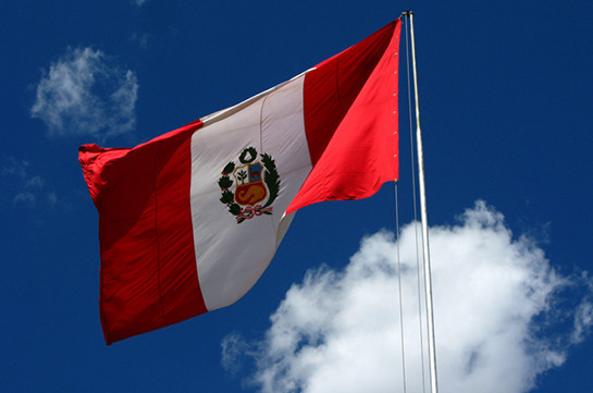 Глава МВД Перу ушел в отставку после побега из страны экс-судьи