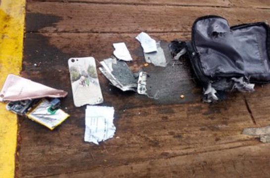 В районе крушения Boeing в Индонезии нашли кошельки, телефоны и рюкзаки