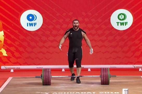 Armenia’s weightlifter Simon Martirosyan becomes world champion