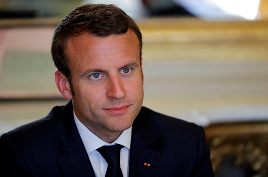 СМИ рассказали о сорванном покушении на Макрона во Франции