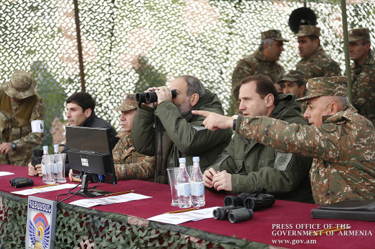 Armenia’s acting PM visits military unit, follows special tactical drills