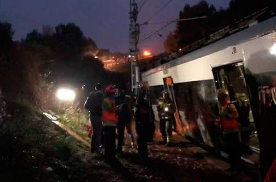 One dead, various injured after train derails in Spain