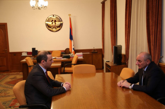 В Арцахе обсуждался ход предвыборной кампании в Армении